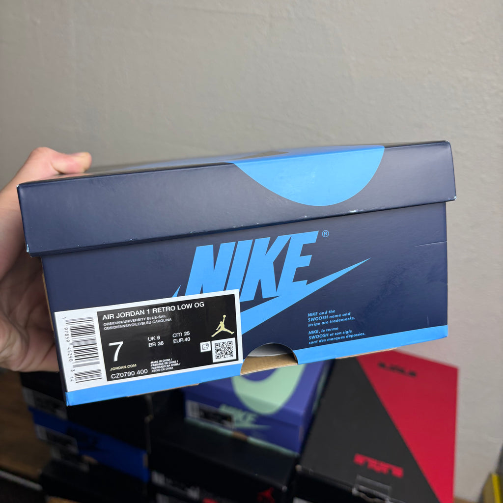 Jordan 1 Retro Low OG Obsidian UNC - (Preowned)